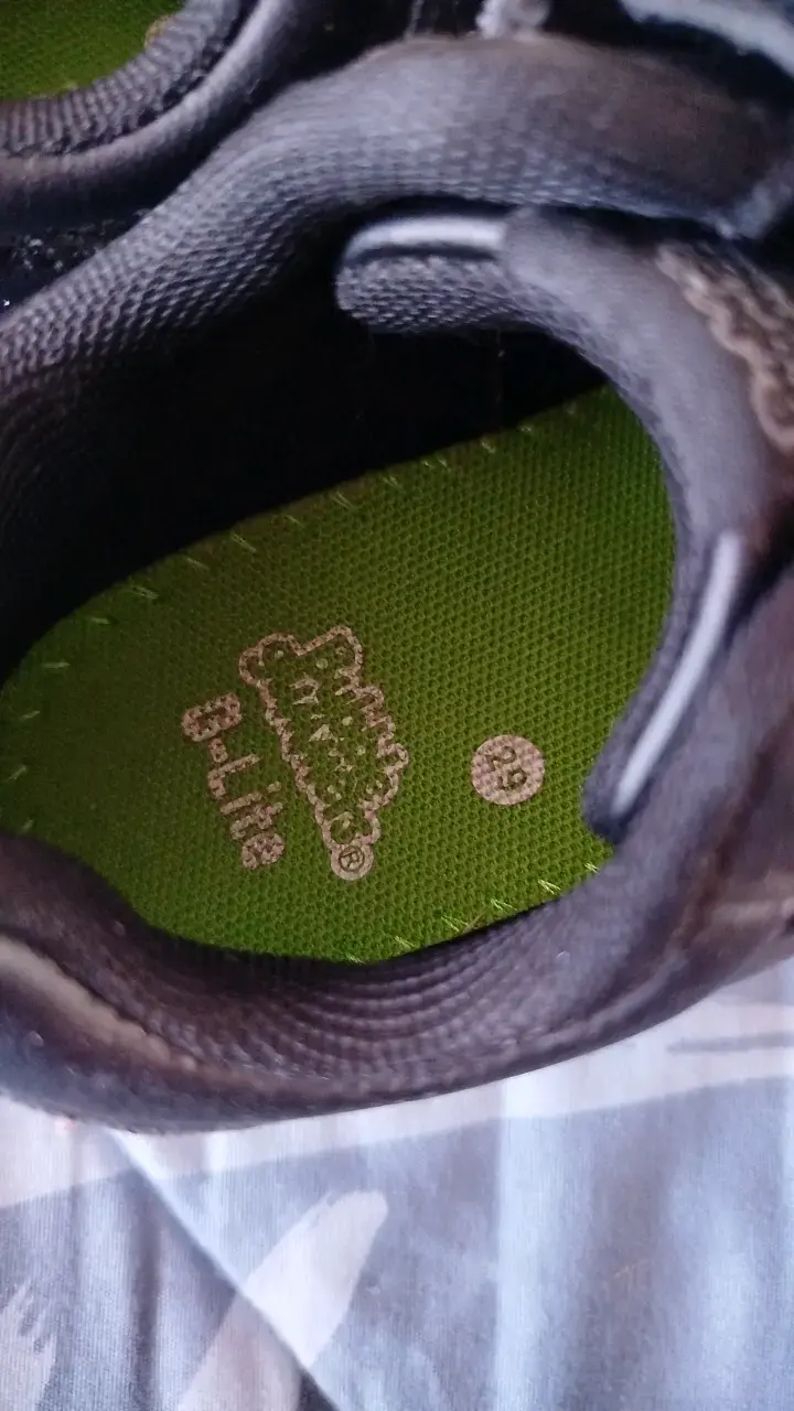 Zapatillas escolares negras talla 29 para niños - 2