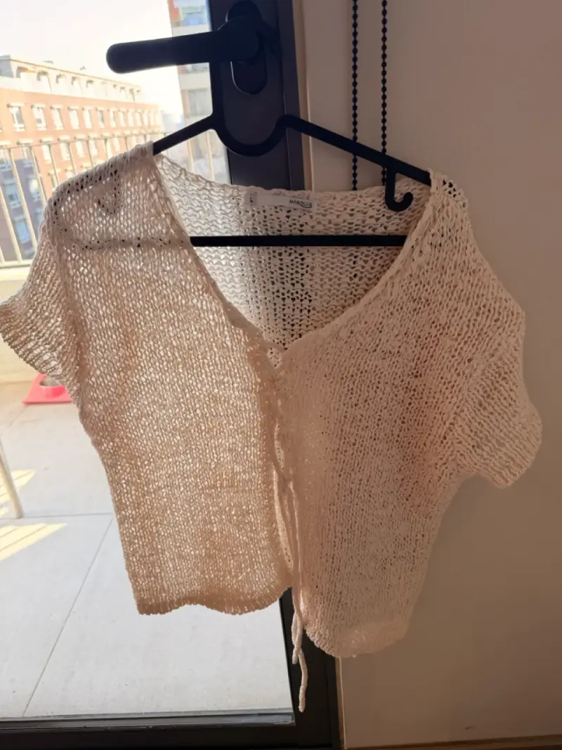 Cardigan tejido beige marca Marquis