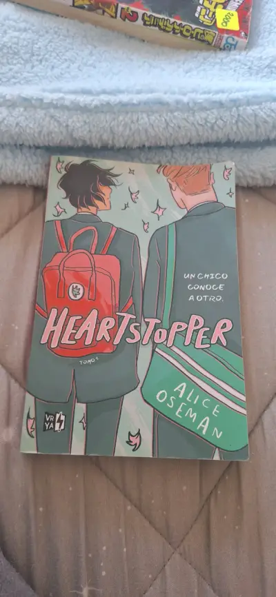 Libro Heartstopper Tomo 1 de Alice Oseman - miniatura 1