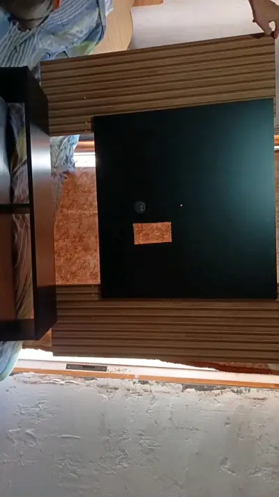 Panel de madera decorativo para pared - miniatura 1