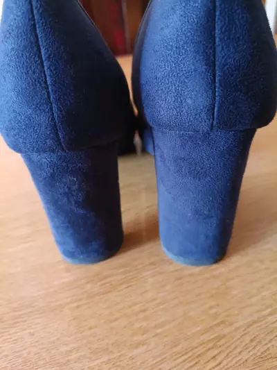 Tacones mujer azul marino talla 38 - miniatura 5