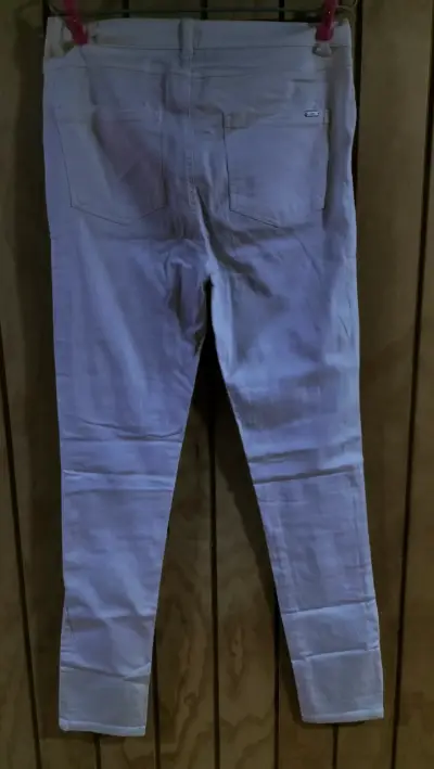 Jeans blancos ajustados para mujer - miniatura 2