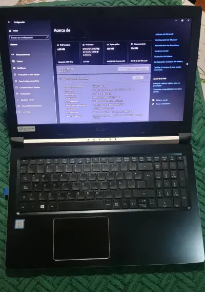 Laptop Acer Aspire 5 Intel Core i3 - miniatura 1