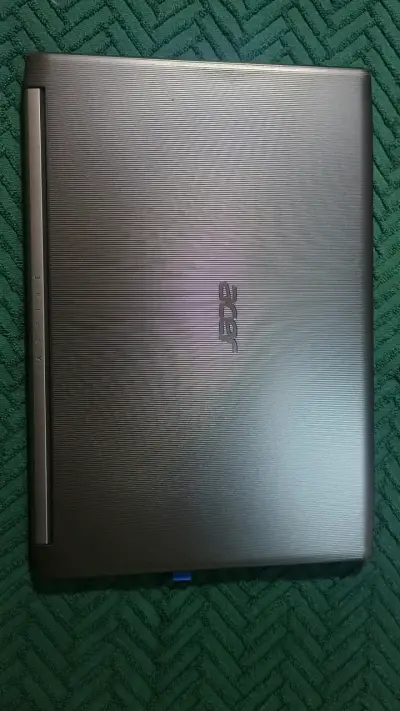 Laptop Acer Aspire 5 Intel Core i3 - miniatura 4