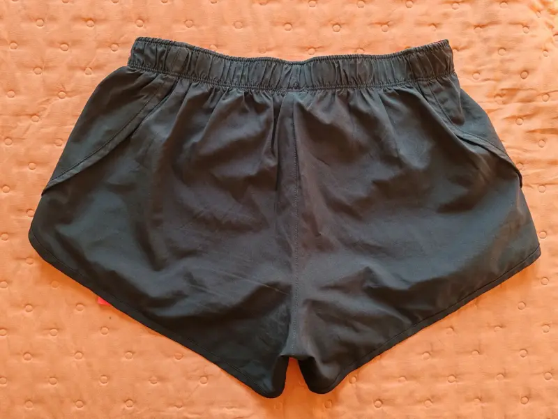 Shorts deportivos New Balance negros - 4