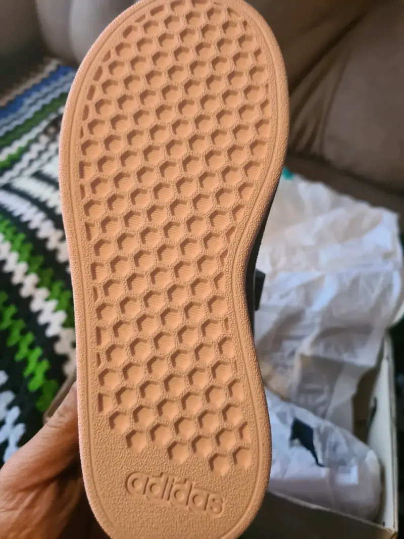 Zapatillas Adidas Grand Court 2.0 nuevas - 3