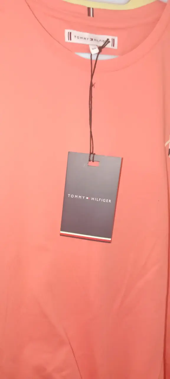 Polera Tommy Hilfiger coral con nudo - 4