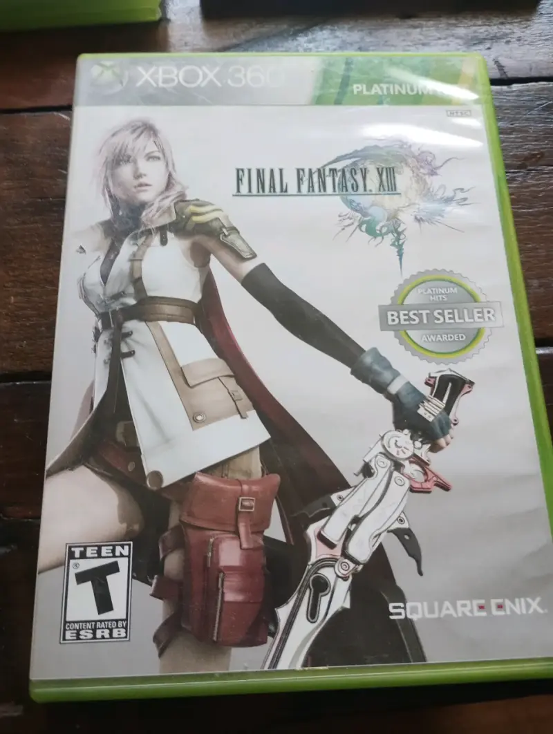 Final Fantasy XIII para Xbox 360 Platinum Hits