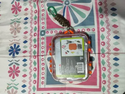 Kit de emergencia Doite con caja impermeable - miniatura 1