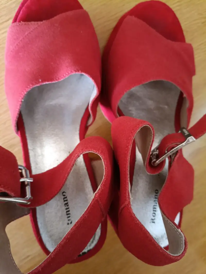 Sandalias de tacón alto rojas de gamuza 39 - 2