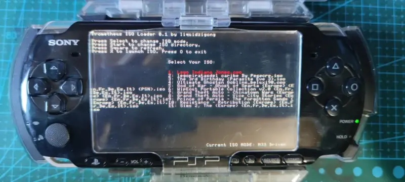 Consola portátil Sony PSP con estuche - 5