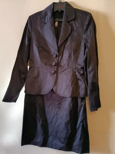 Traje de mujer formal talla 38 - miniatura 1