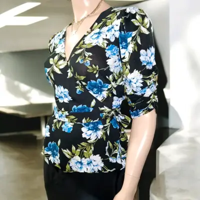 Blusa floral de manga larga para mujer - miniatura 4