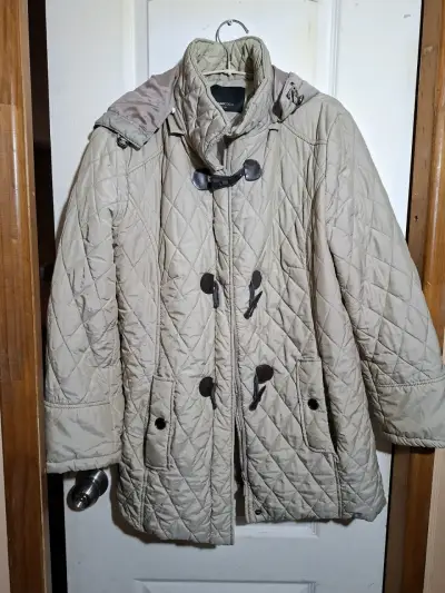 Abrigo beige con gorro desmontable - miniatura 4