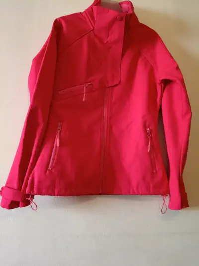 Chaqueta impermeable softshell roja para mujer - miniatura 3