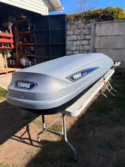 Baúl de techo Portaequipaje Thule Pacific 700 - miniatura 1