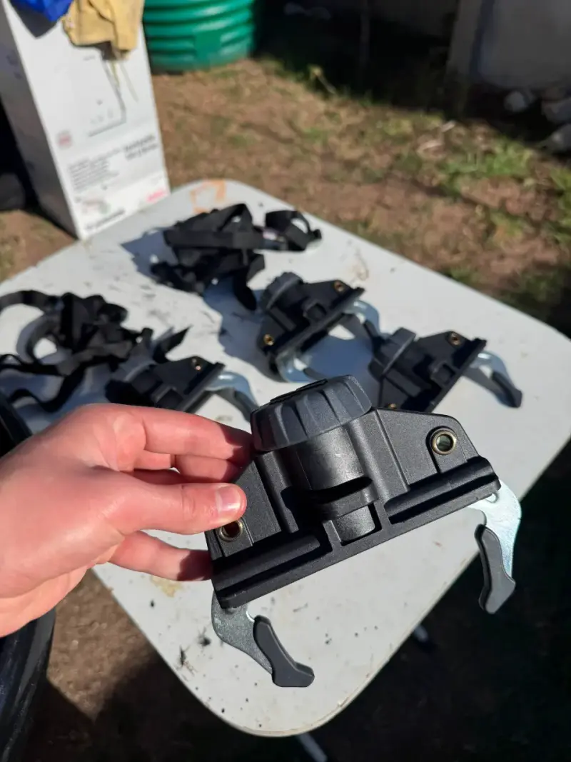 BaĂșl de techo Portaequipaje Thule Pacific 700 - 4