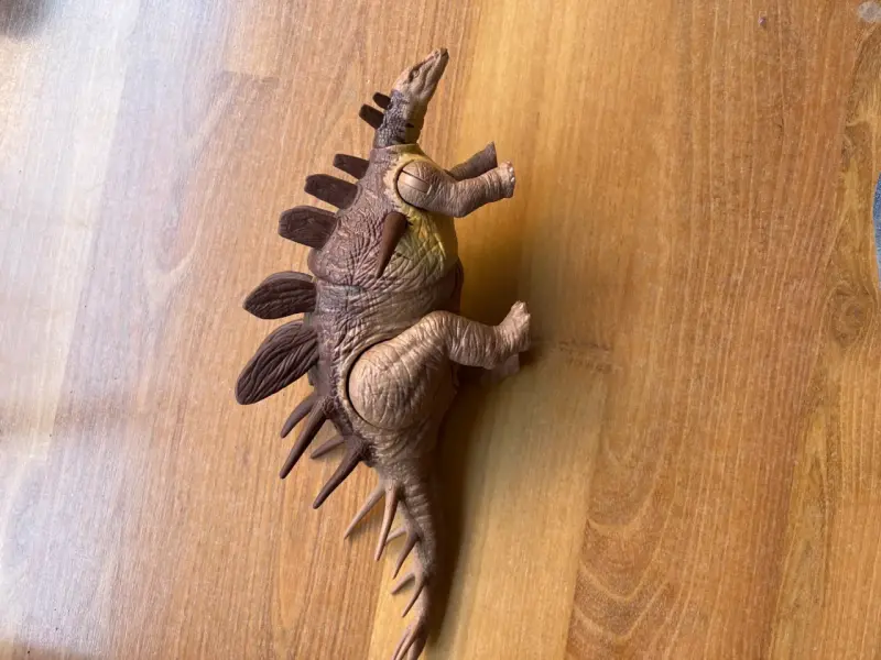Figuras de dinosaurios de juguete - 3