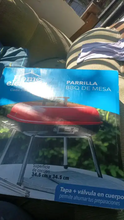 Parrilla BBQ de mesa Home Elements - miniatura 2