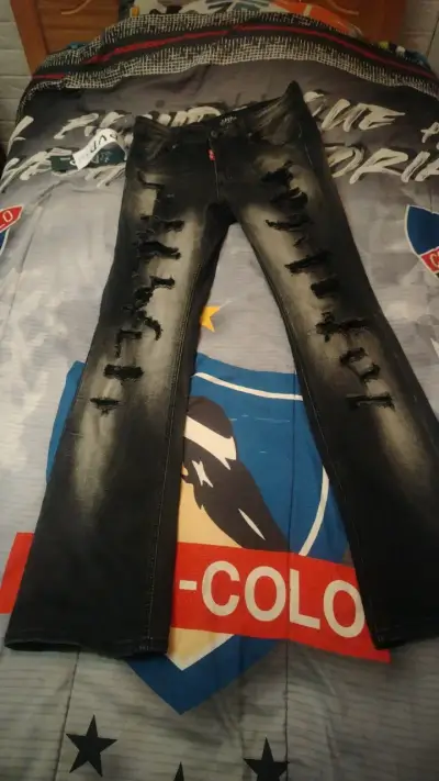 Flare jeans nuevos - miniatura 1