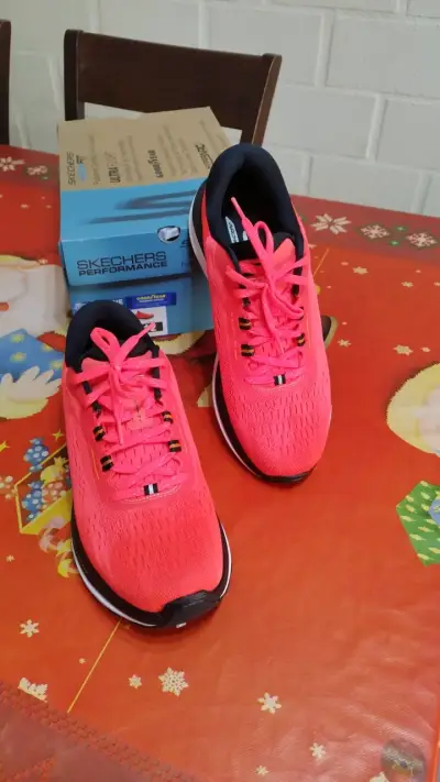 Zapatillas Skechers Arch Fit carbon infused - miniatura 3