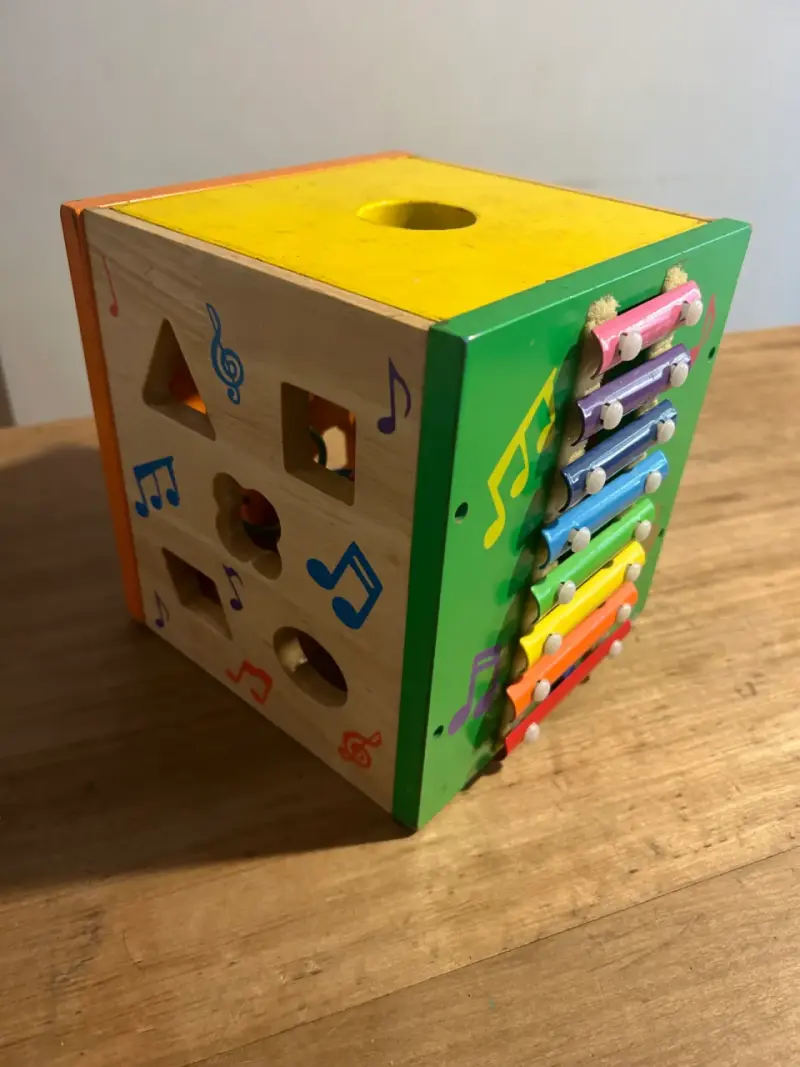 Cubo de actividades de madera para niños - 3