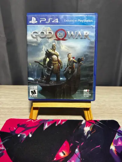 God of War para PS4 en buen estado - miniatura 1