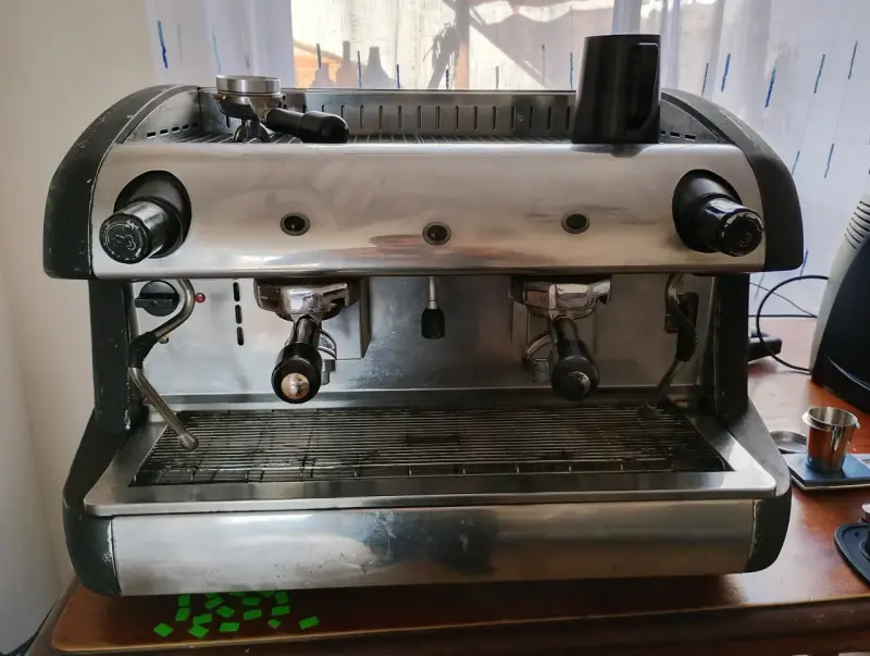 Máquina de café espresso profesional doble grupo - 1