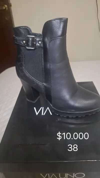 Botines negro con tacón - miniatura 2