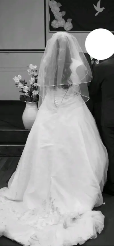 Vestido de novia 👰‍♂️ - miniatura 2