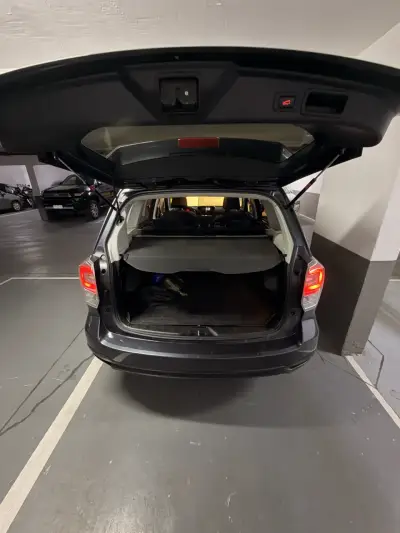 Subaru SUV en excelente estado - miniatura 6