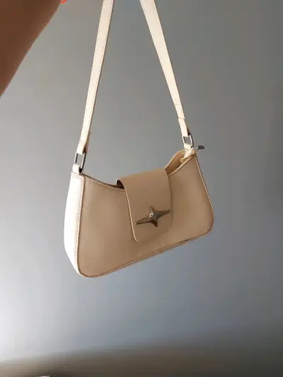 Cartera beige pequeña - miniatura 1