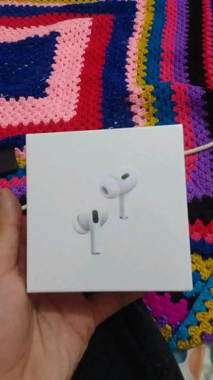 AirPods Pro 2da Generación con MagSafe - 3