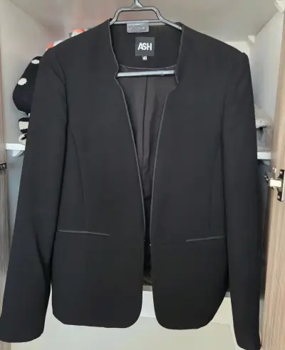 Blazer y abrigo IO - miniatura 1