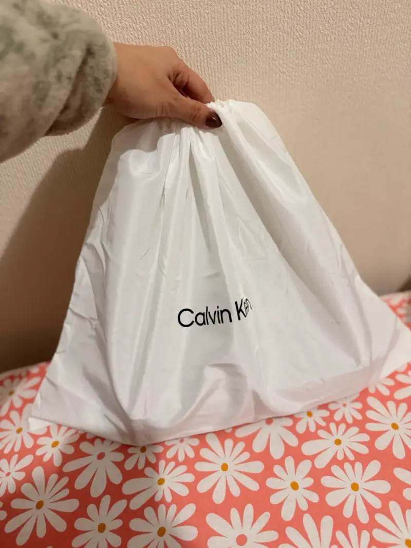 Cartera Calvin Klein - 4