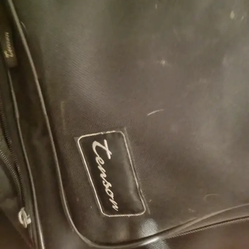 Guitarra clásica Tenson 4/4 con funda - 2