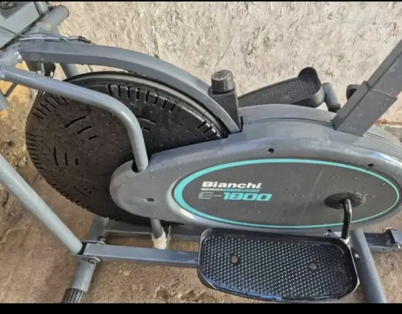 Máquina elíptica con pesas integradas - 3