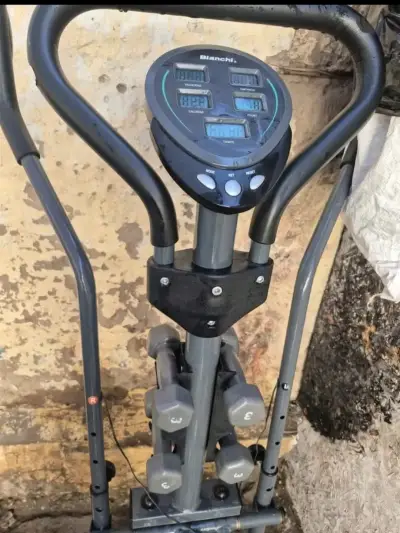 Máquina elíptica con pesas integradas - miniatura 4