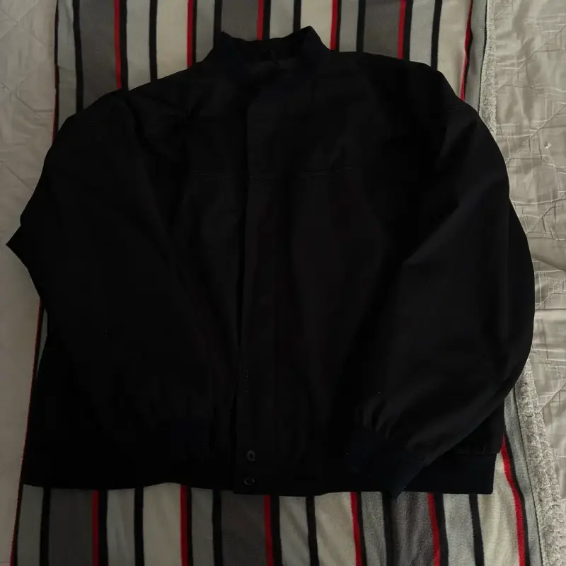 Chaqueta negra de hombre - 1