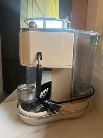 Cafetera espresso DeLonghi vintage crema - miniatura 3