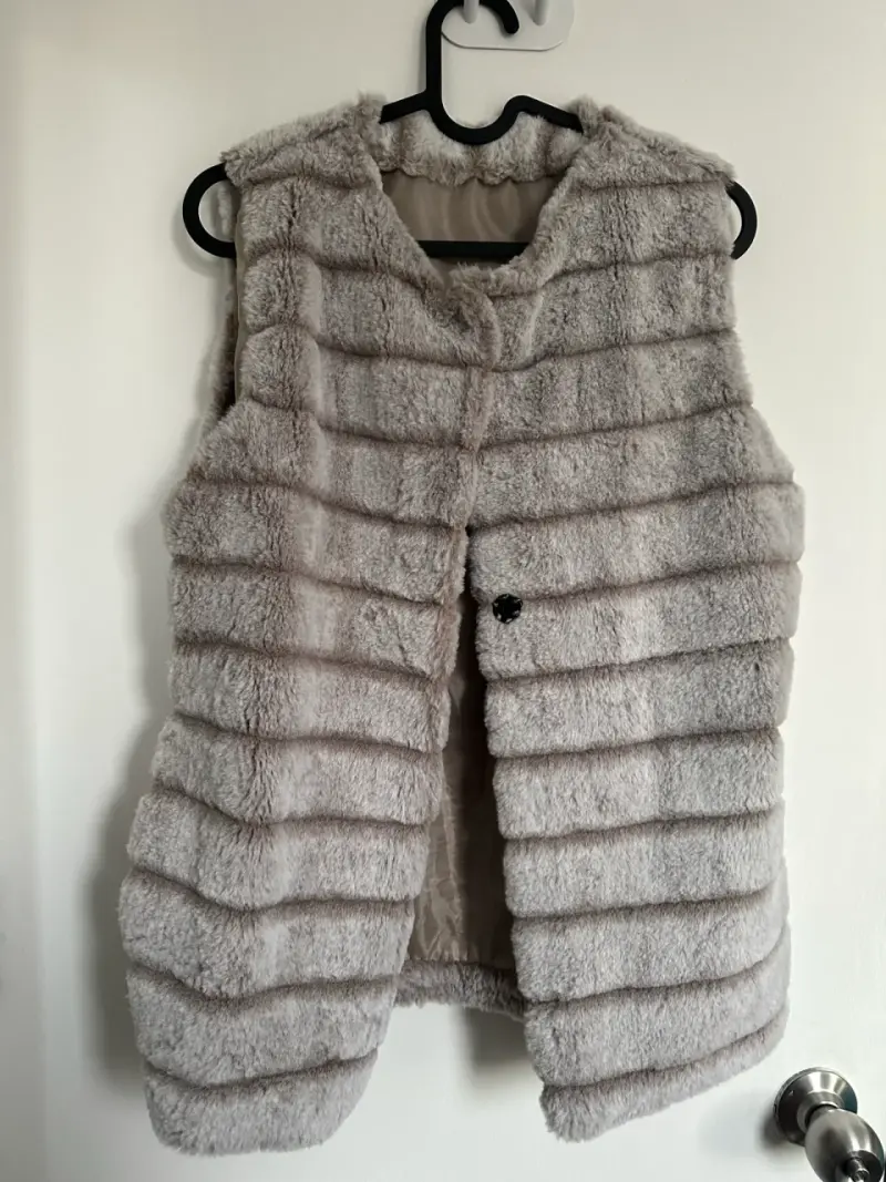Chaleco de piel sintética gris para mujer Talla M