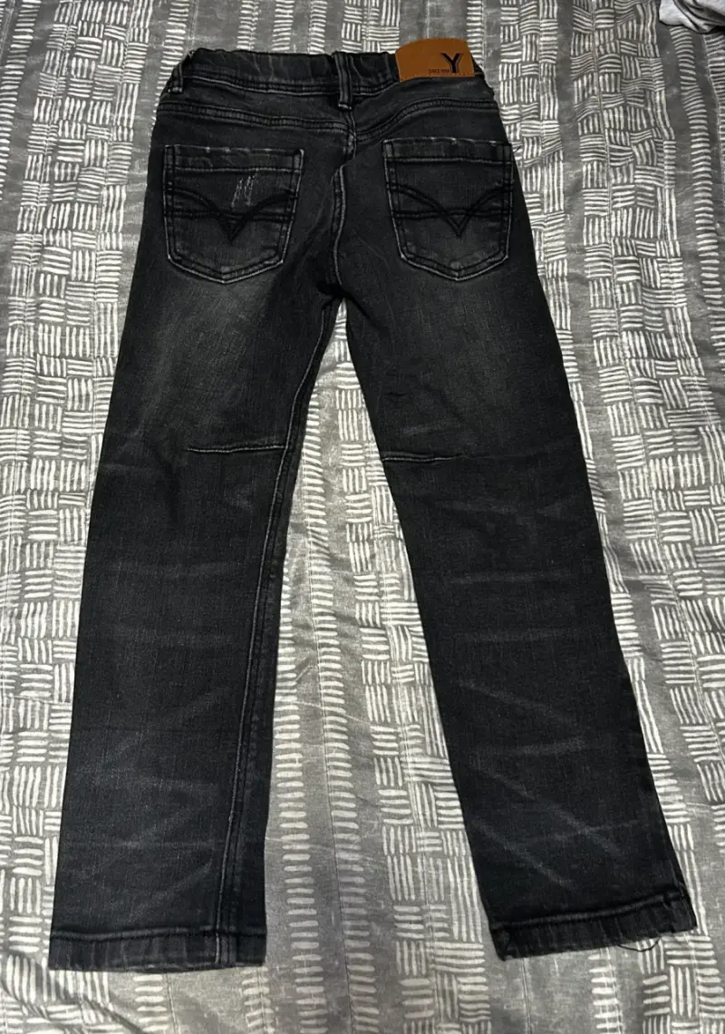Jeans de niño 3000c/u - 2