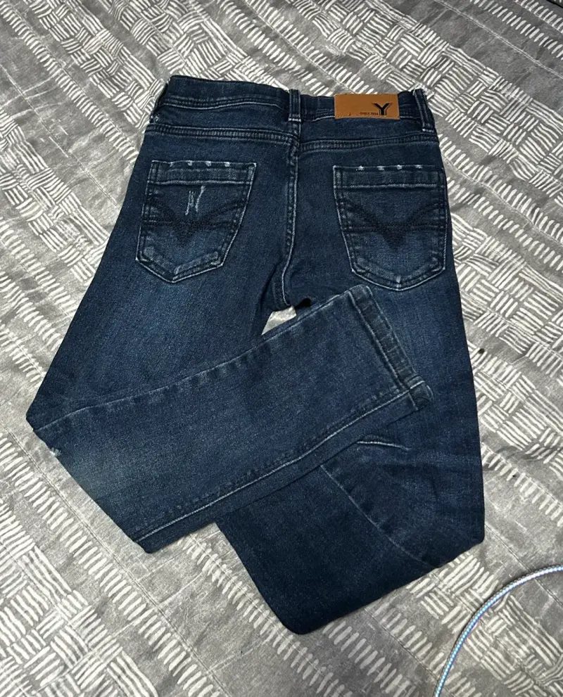 Jeans de niño 3000c/u - 4