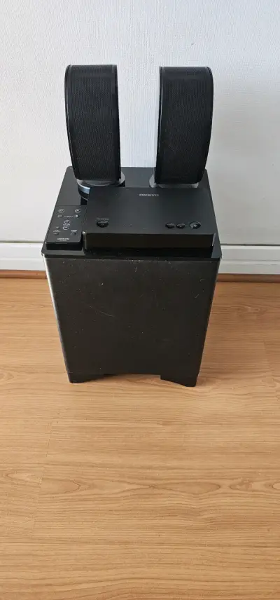 Sistema de sonido Onkyo con subwoofer - miniatura 1