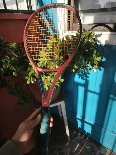 Raqueta de tenis Yonex Isometric - miniatura 1