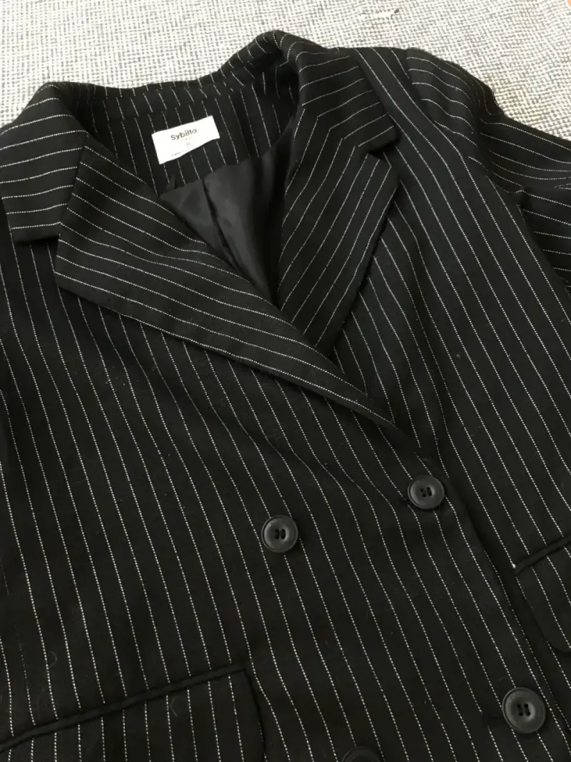 Blazer a rayas negro elegante para mujer - 3