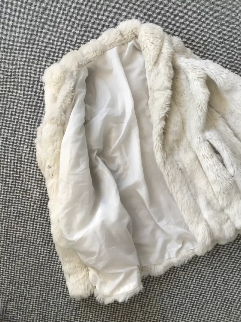 Abrigo de piel sintética blanco para mujer - 4
