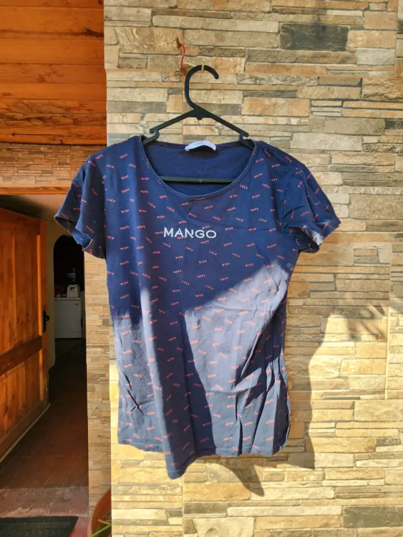 Polera azul estampada Mango para mujer