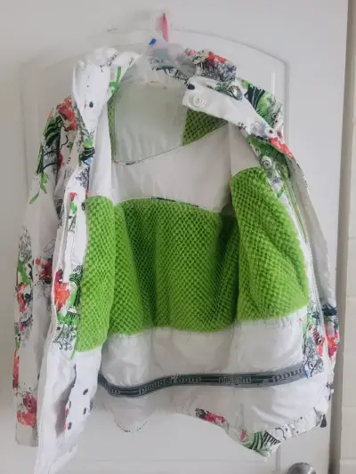 Chaqueta impermeable con diseño floral - miniatura 2