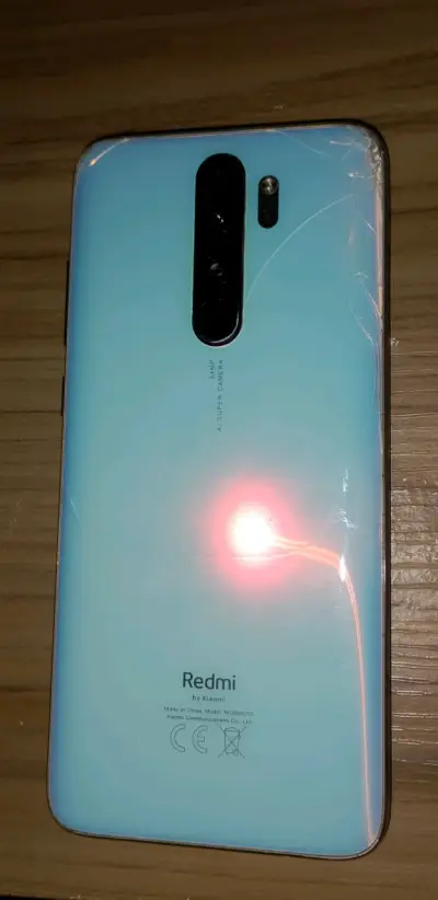 Xiaomi redmi note 8 pro con pantalla rota - miniatura 6